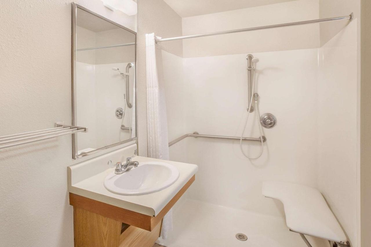 Woodspring Suites Waco Near University Eksteriør bilde